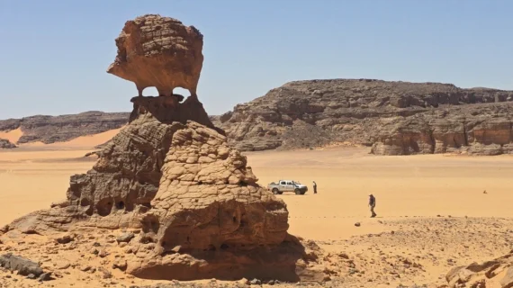 Tassili n’Ajjer, Patrimonio UNESCO: dove l’arte preistorica incontra i paesaggi lunari del Sahara