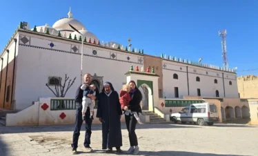 Algeria Desert Tour Bou Saada – Biskra – El Oued ()