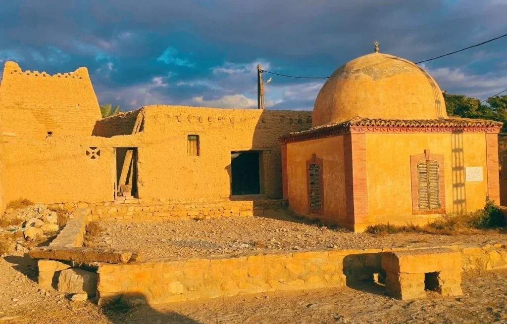 Algeria Desert Tour Bou Saada – Biskra – El Oued ()