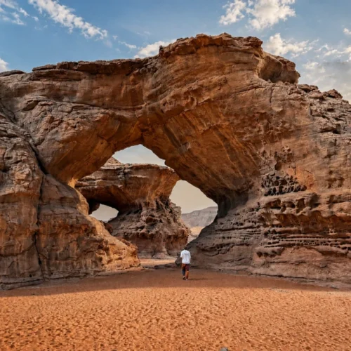 arch red tadrart djanet sahara algeria